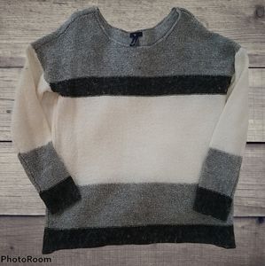 Gap colorblock sweater